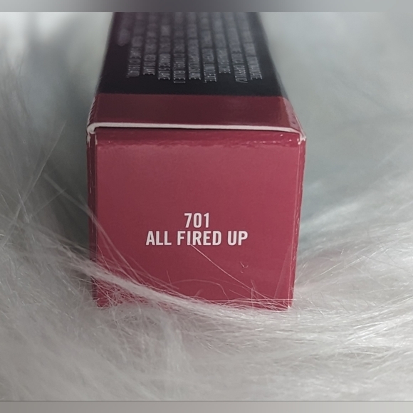 NIB MAC All Fired Up Retro Matte lipstick - Picture 2 of 5